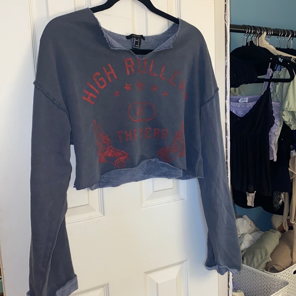Cropped graphic sweatshirt
